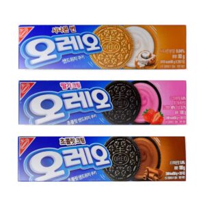 Oreo Cookie Strawberry Cream 96g (Japan)
